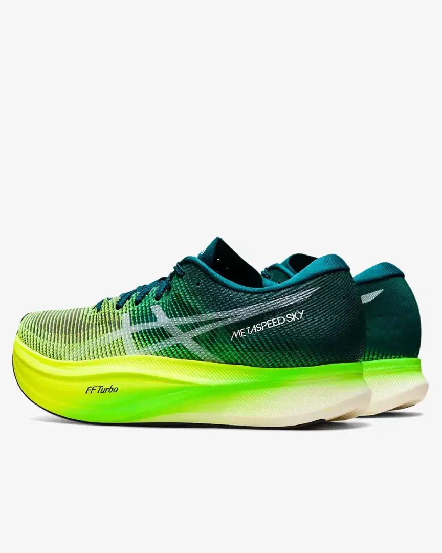 Asics Metaspeed Sky + M - 1013A115-300 (1) au meilleur prix !