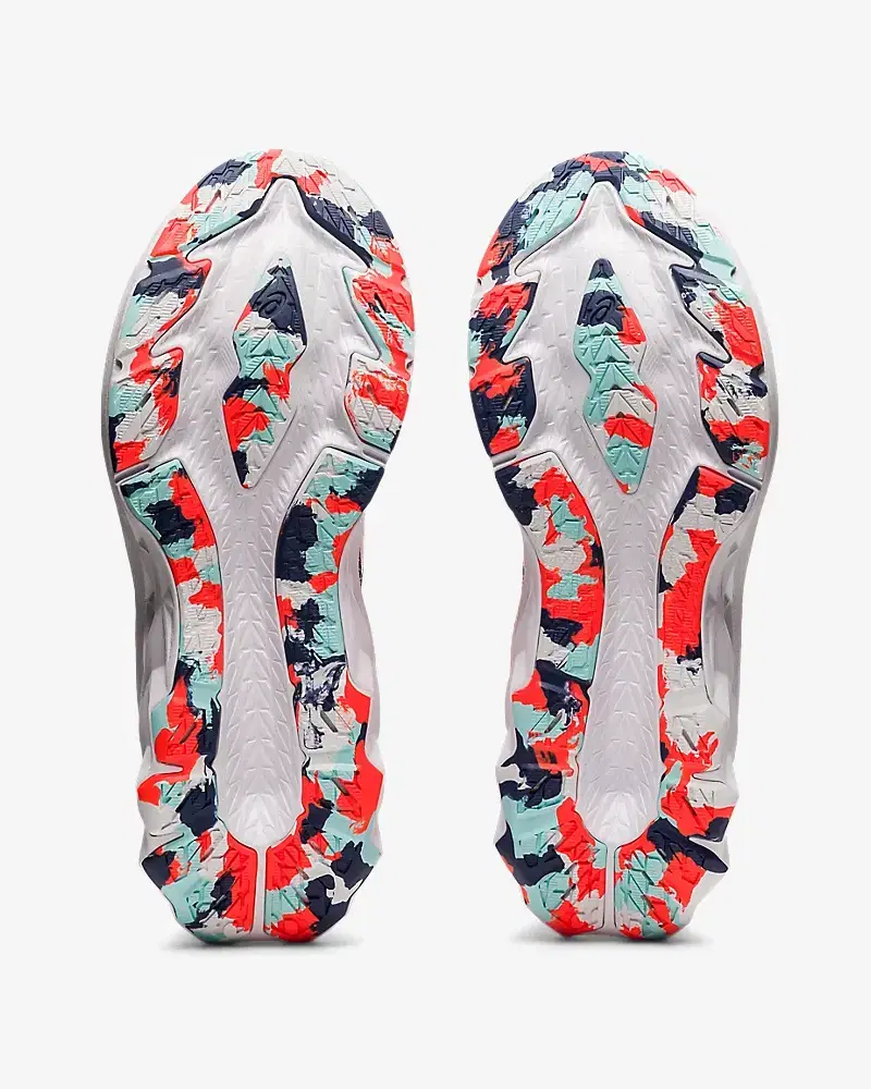 Asics Novablast 2 W - 1012B152-960 (2) au meilleur prix !