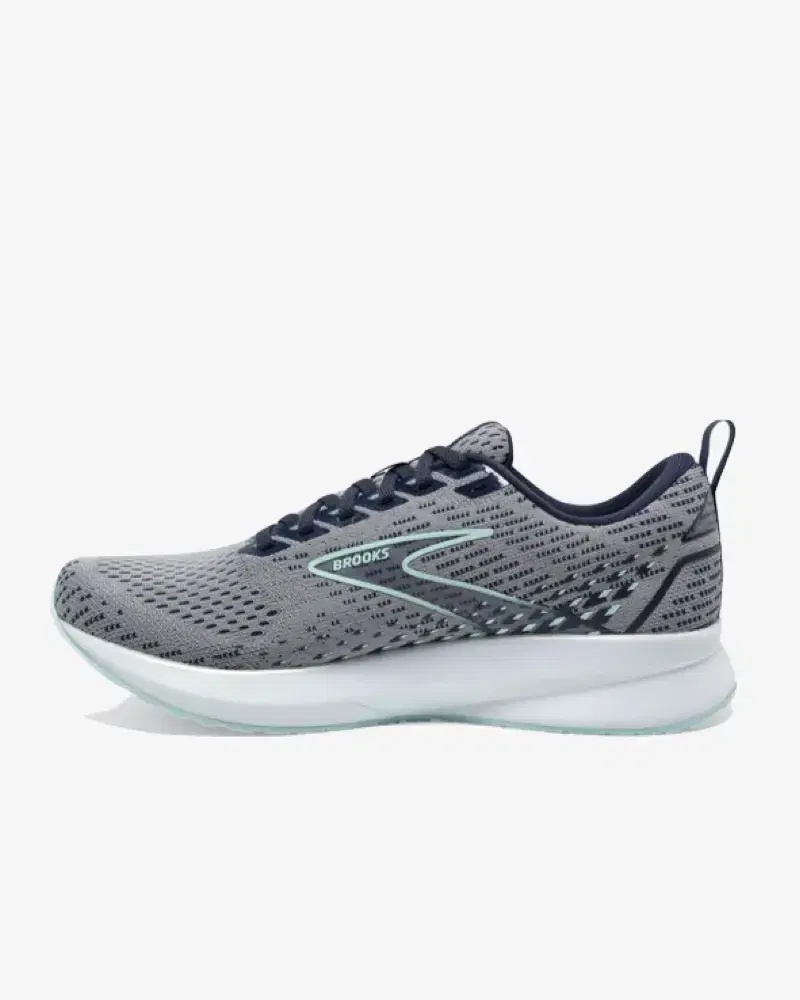 Brooks Levitate 5 W - 120357-1B-069 (2) au meilleur prix !