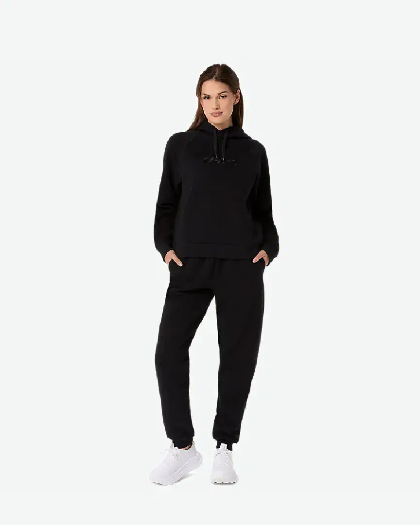 Asics Logo Fleece Pant W - 2032D378-001 (6) au meilleur prix !