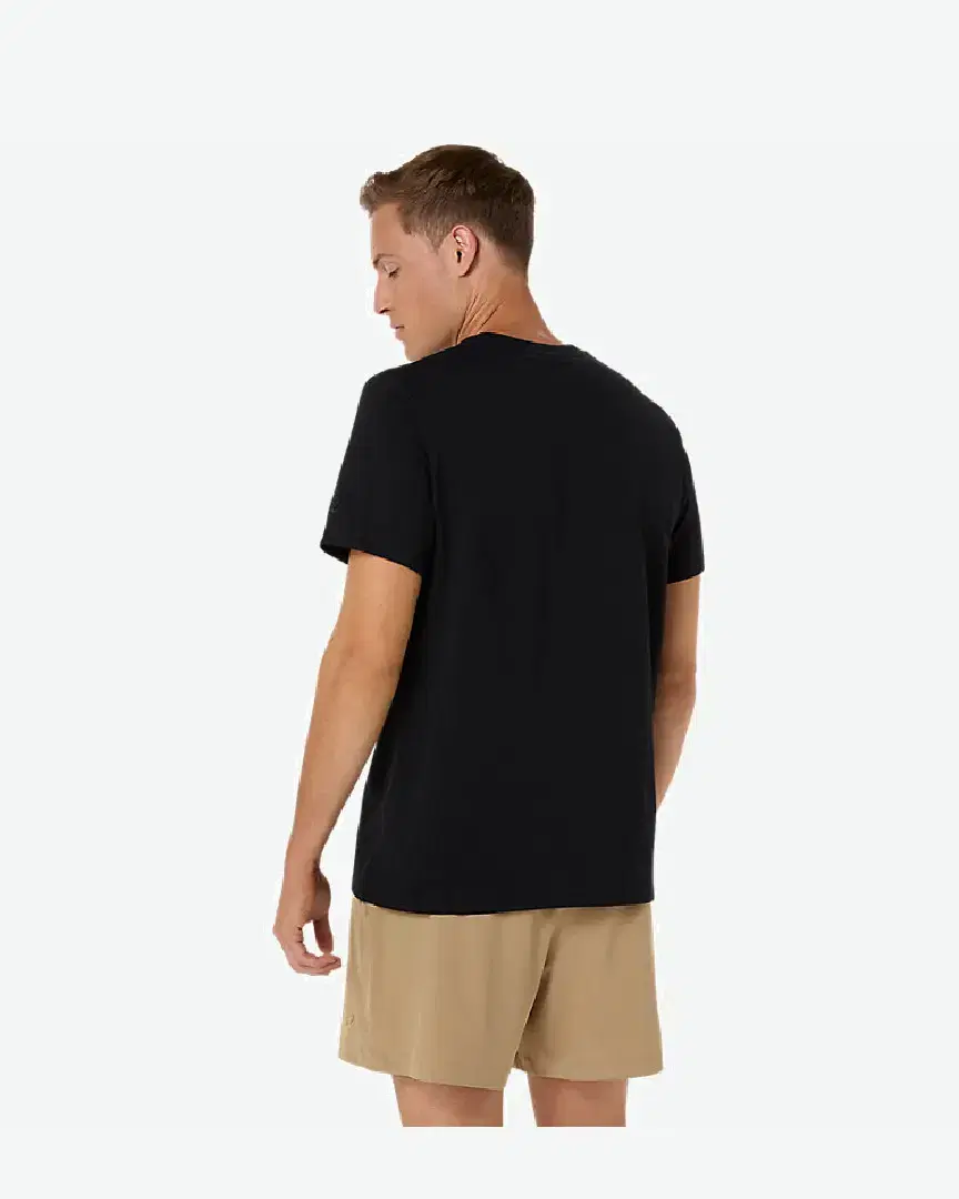 Asics Logo Graphic Tee M - 2031F334-001 (1) au meilleur prix !