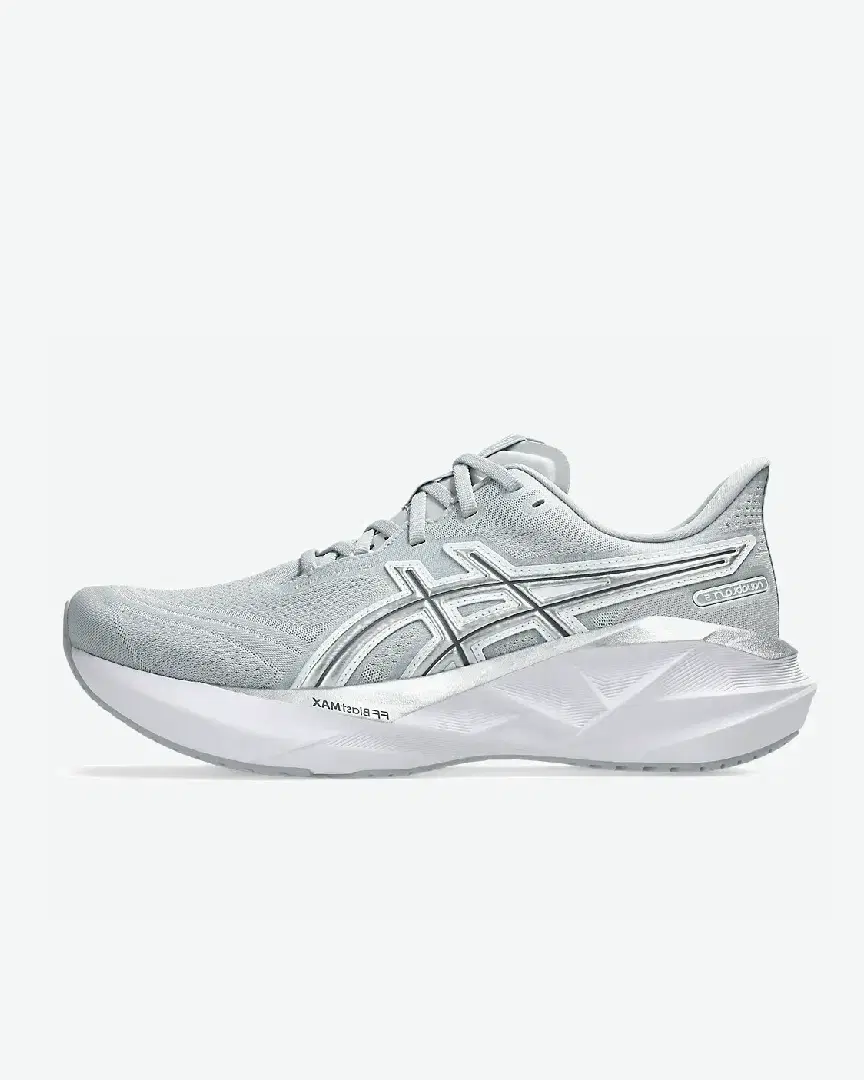 Asics Novablast 5 Atc M - Men (10) au meilleur prix !
