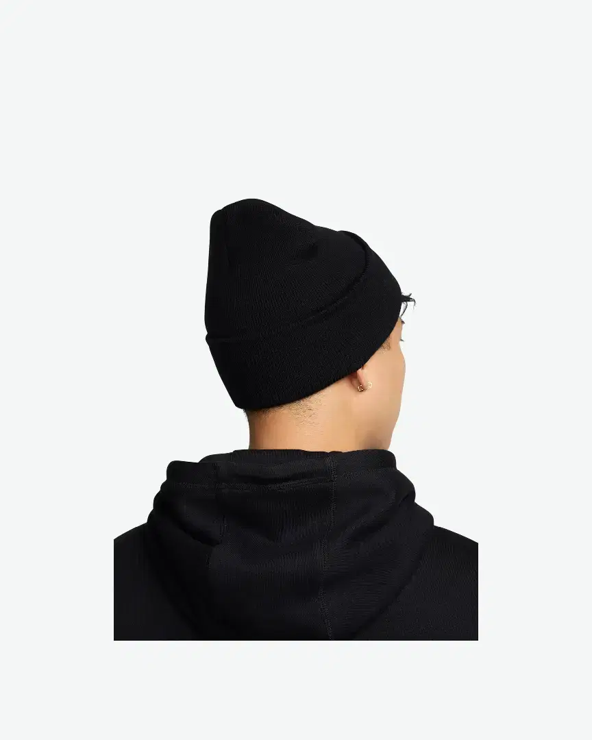 Bonnet Nike Swoosh Peak Beanie - HF0187-010 (1) au meilleur prix !