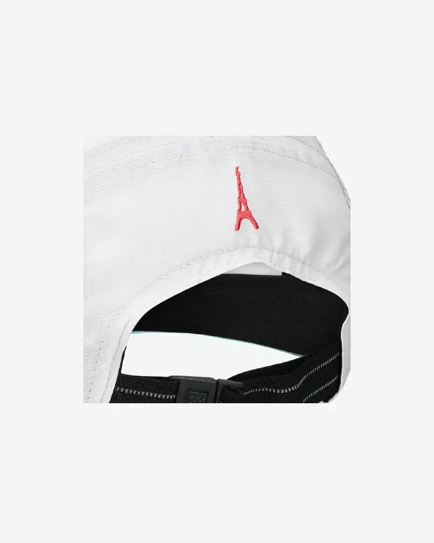 Casquette Asics Asics 5 Panel Cap Paris - 3013B247-100 (3) au meilleur prix !