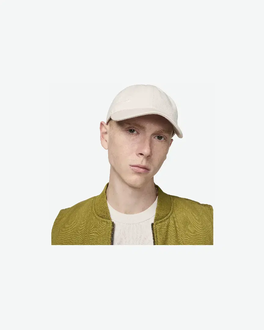 Casquette Nike U Nk Club Cap U Cb Sm Swsh L - FZ5698-104 (0) au meilleur prix !