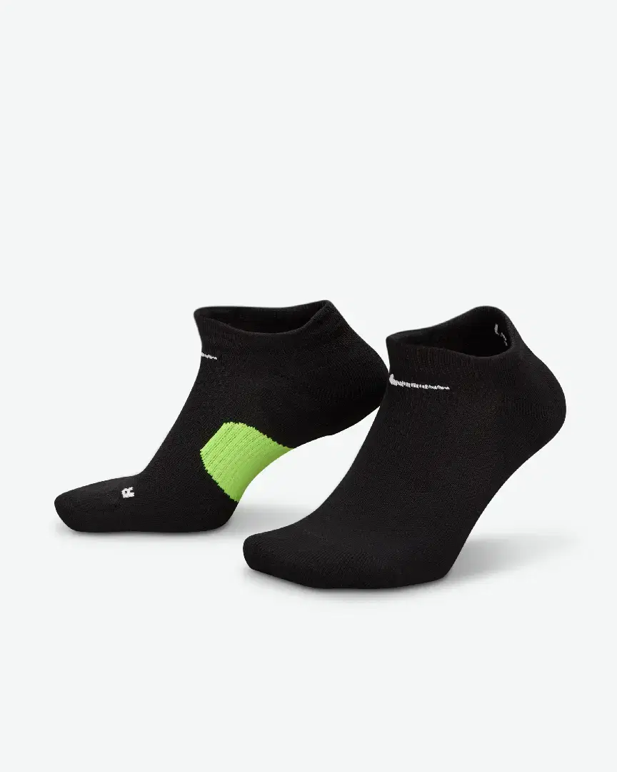 Chaussettes Invisibles Nike Midweight Running (1 Paire) - HV6937-100 (0) au meilleur prix !