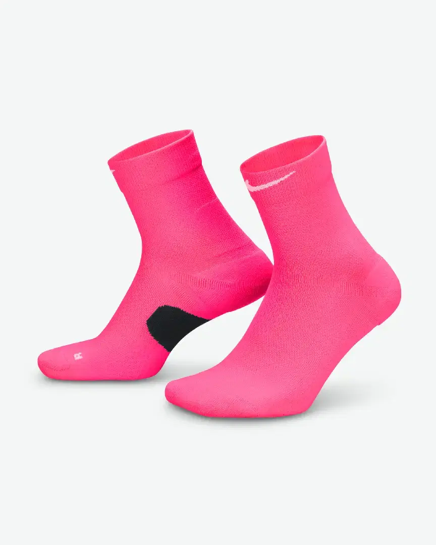 Chaussettes Mi-Mollet Basses Nike Midweight Running (1 Paire) - HV6935-645 (0) au meilleur prix !