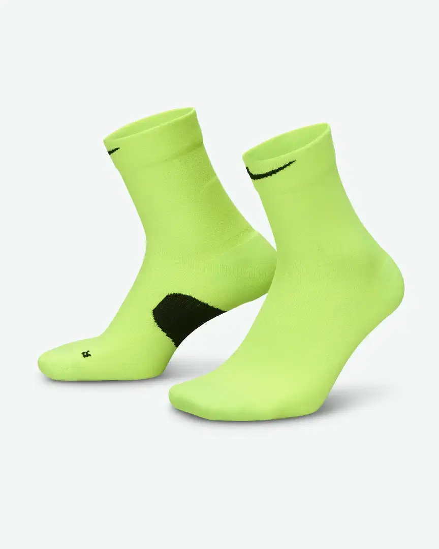 Chaussettes Mi-Mollet Basses Nike Midweight Running (1 Paire) - HV6935-702 (0) au meilleur prix !