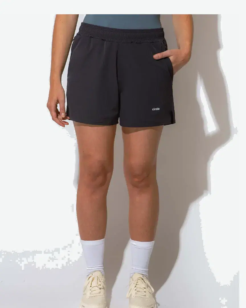 Circle Active Shorts Men - ACTIVE-SHORTS-WOMEN-ONYX-BLACK (5) au meilleur prix !