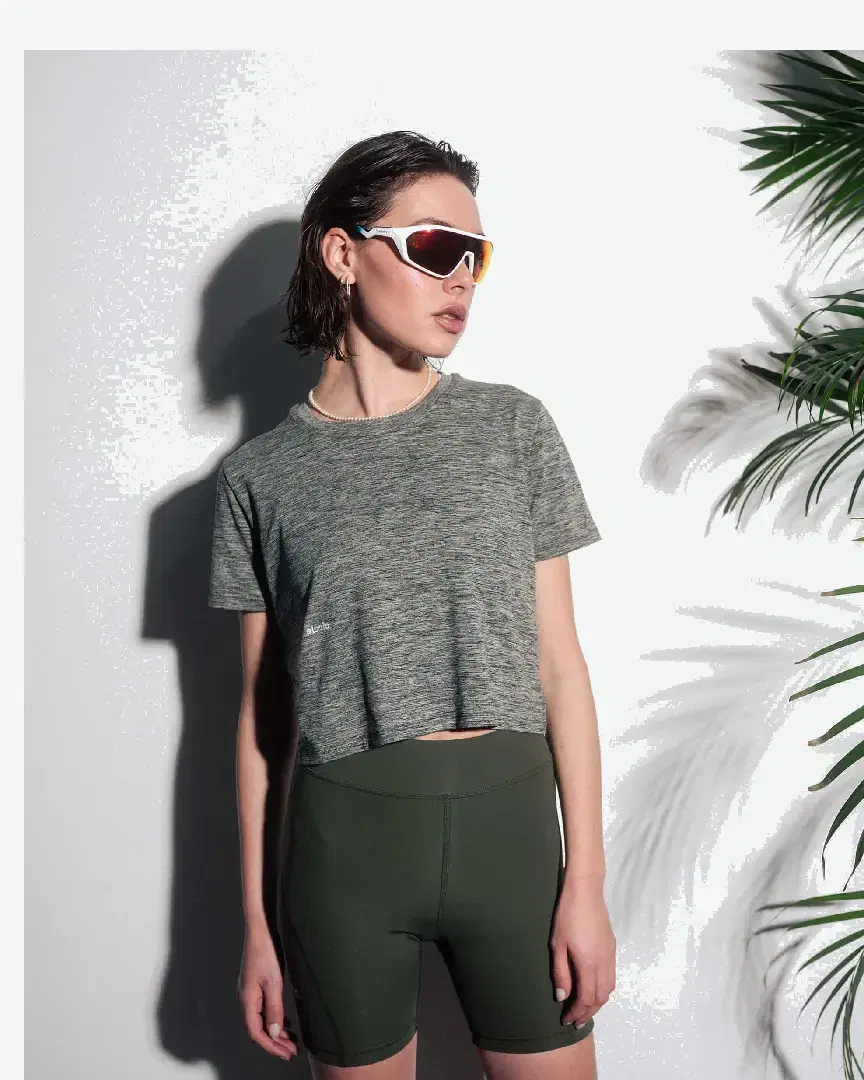 Circle Crop-Top Technique Smooth Operator - CROP-TOP-TECHNIQUE-SMOOTH-OPERATOR-GRANITE-GREY (0) au meilleur prix !