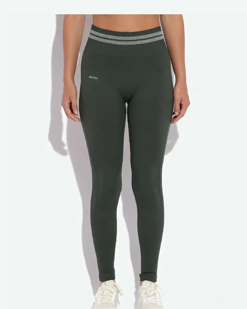 Circle Legging Seamless Keep The Flow - LEGGING-SEAMLESS-KEEP-THE-FLOW-FOREST-GREEN (0) au meilleur prix !