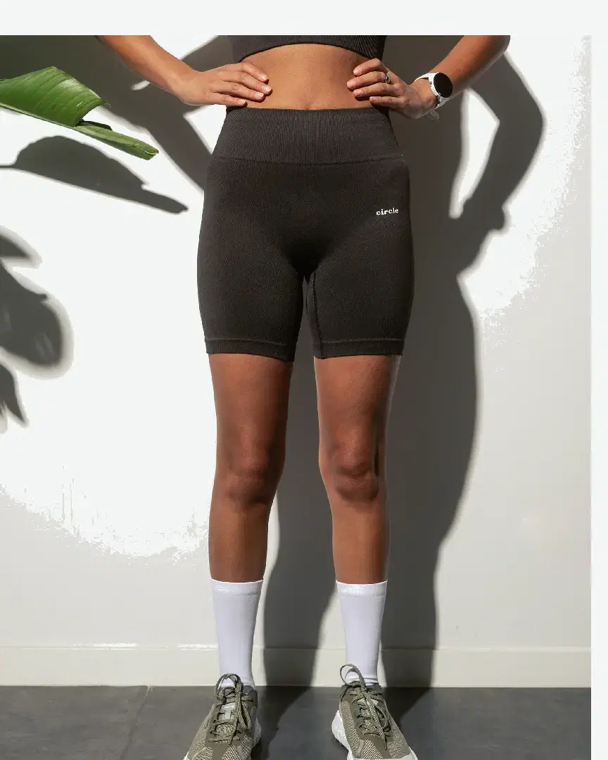 Circle Short Seamless Keep The Flow - SHORT-SEAMLESS-KEEP-THE-FLOW-EARTH-BROWN (1) au meilleur prix !