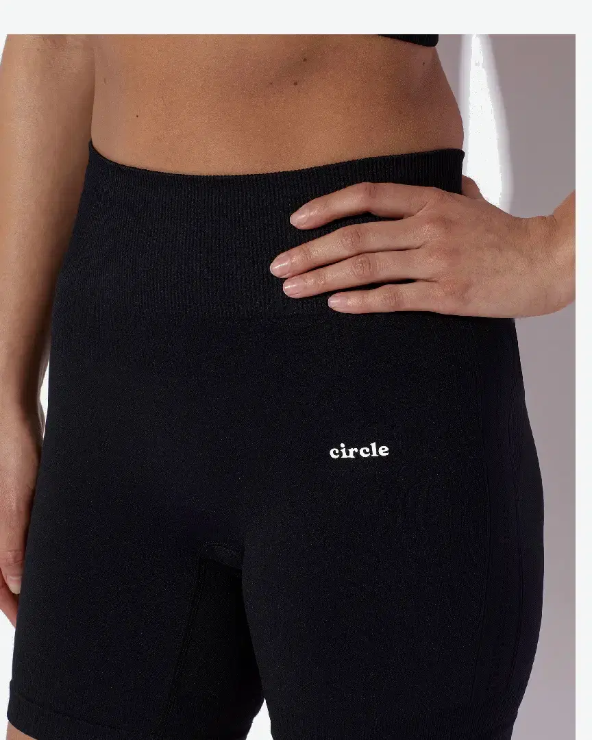Circle Short Seamless Keep The Flow - SHORT-SEAMLESS-KEEP-THE-FLOW-EARTH-BROWN (5) au meilleur prix !