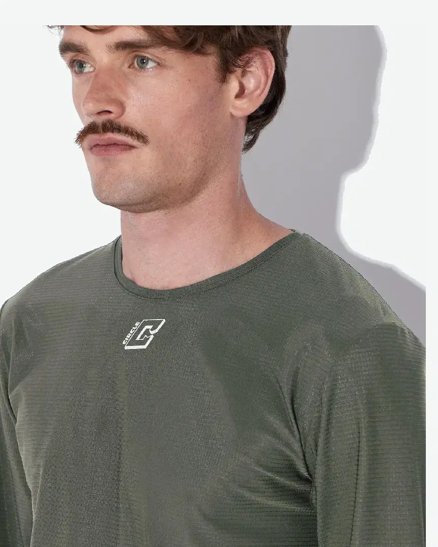 Circle T-Shirt Manches Longues Legend - T-SHIRT-MANCHES-LONGUES-LEGEND-HOMME-MOSS (3) au meilleur prix !