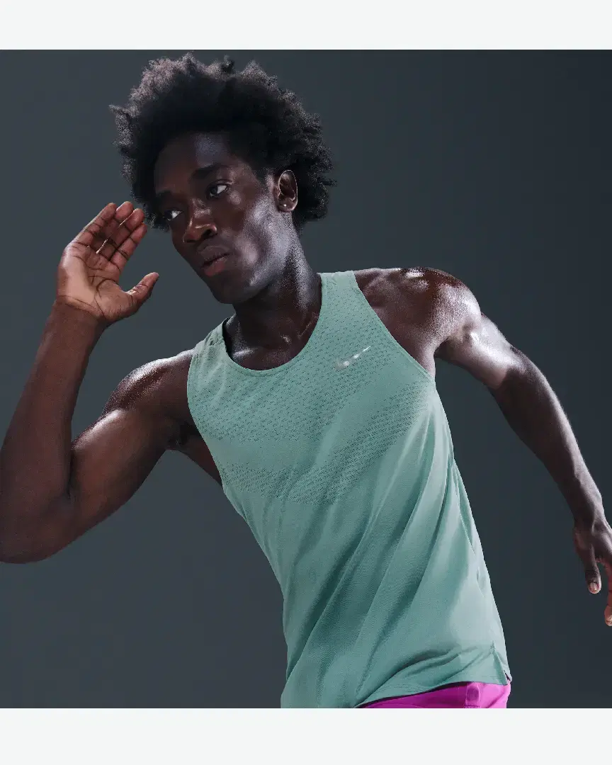 Débardeur Dri-Fit Adv Nike Stride M - HV5210-017 (2) au meilleur prix !