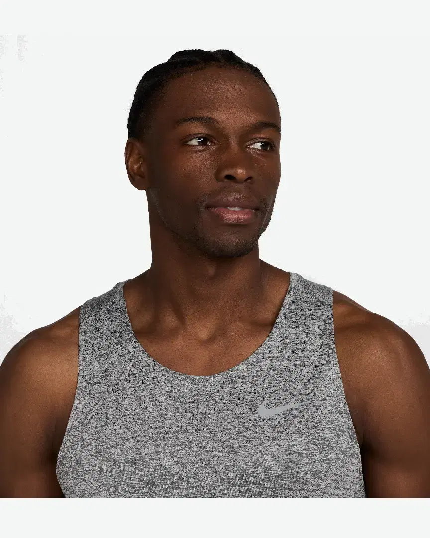 Débardeur Dri-Fit Adv Nike Stride M - HV5210-084 (2) au meilleur prix !