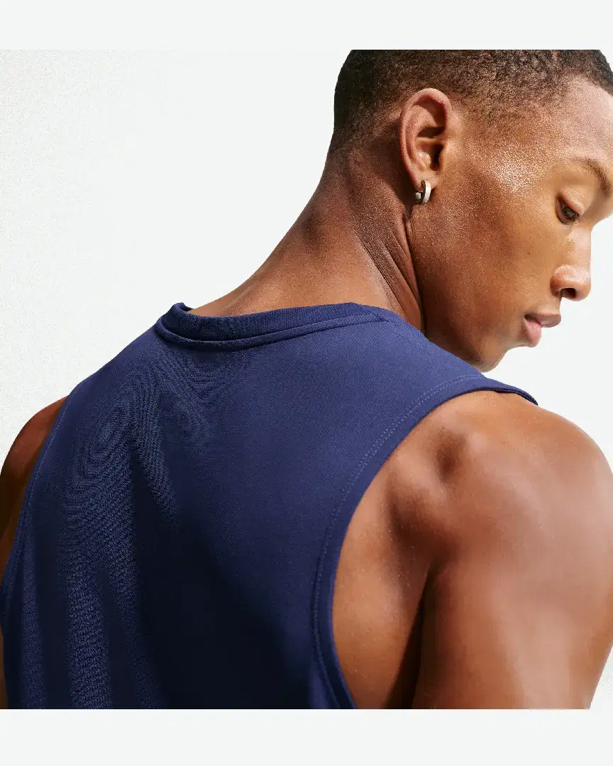 Débardeur Dri-Fit Nike Miler M - IF2018-410 (1) au meilleur prix !