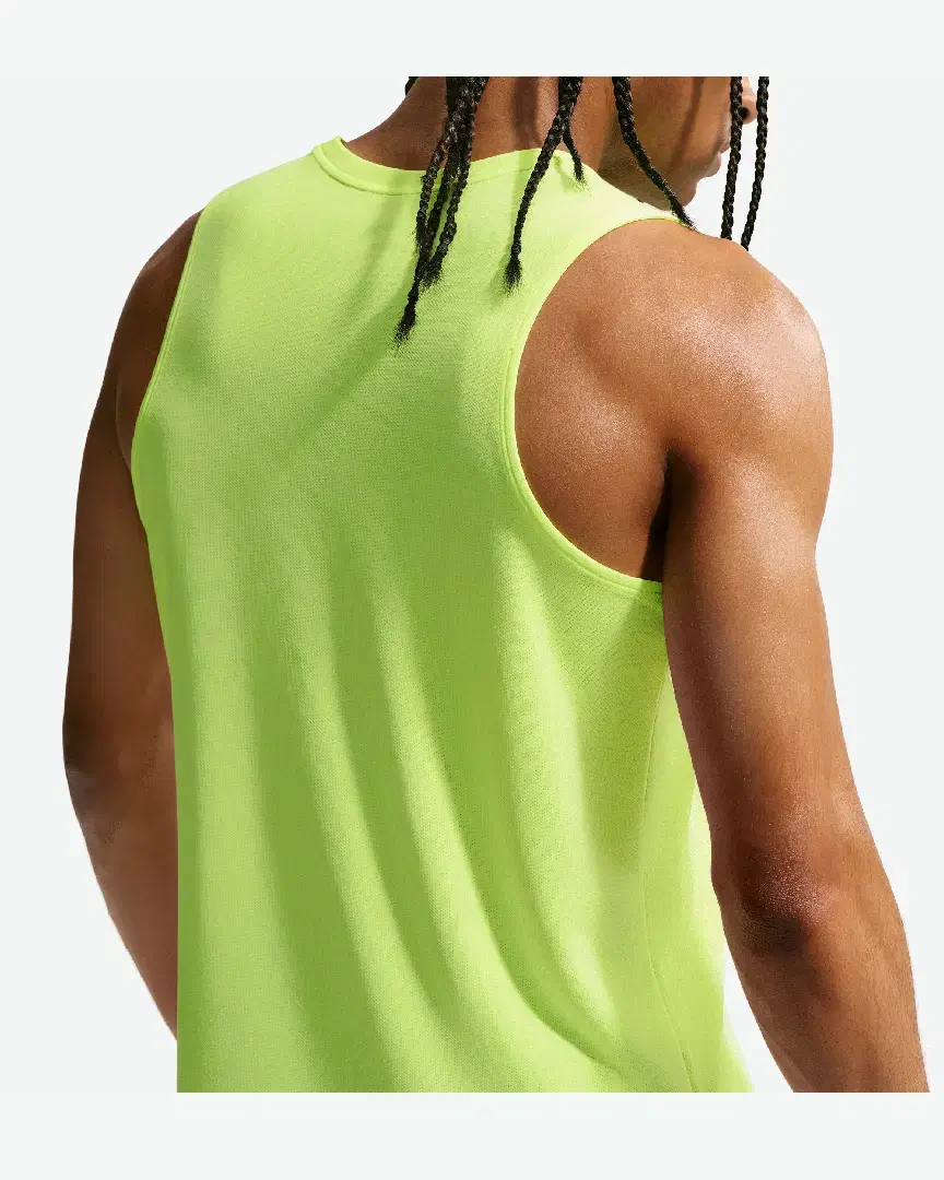 Débardeur Dri-Fit Nike Miler M - IF2018-737 (1) au meilleur prix !