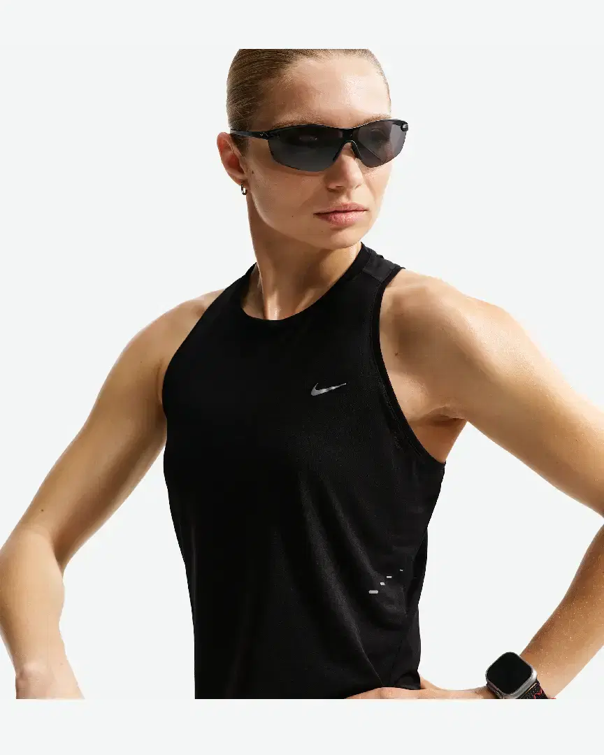 Débardeur Dri-Fit Nike Swift Breathe W - IF1486-010 (2) au meilleur prix !