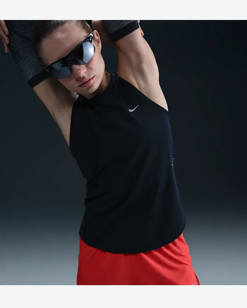 Débardeur Dri-Fit Nike Swift W - HQ0620-010 (0) au meilleur prix !