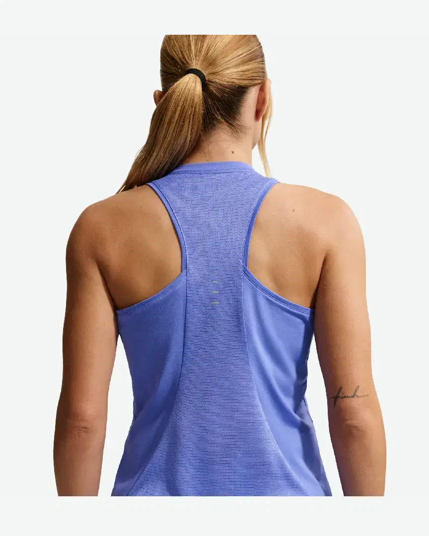 Débardeur Dri-Fit Nike Swift W - HQ0620-570 (1) au meilleur prix !