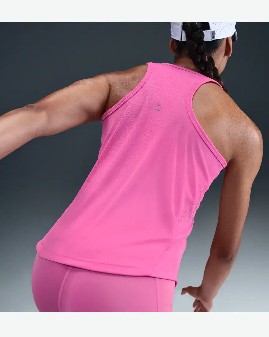 Débardeur Dri-Fit Nike Tempo Swoosh Run W - HV2791-675 (1) au meilleur prix !