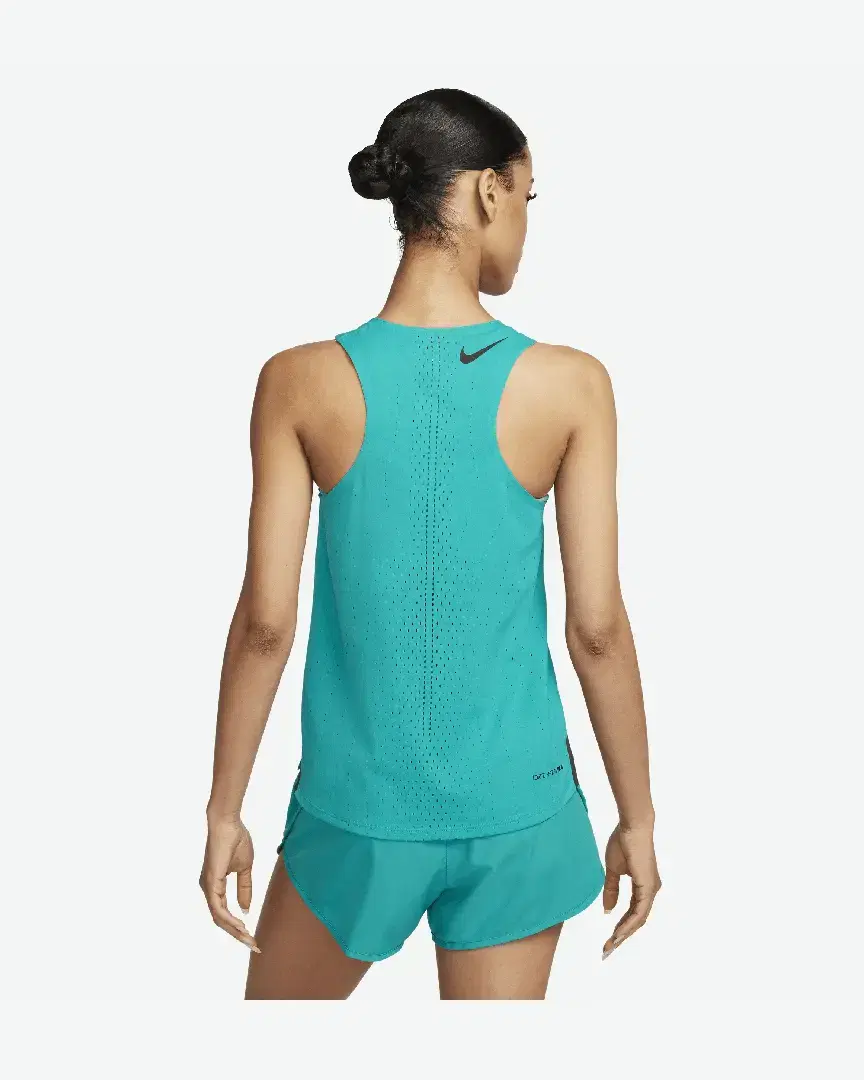 Débardeur Nike Dri-Fit Adv Aeroswift W - DM7551-443 (1) au meilleur prix !