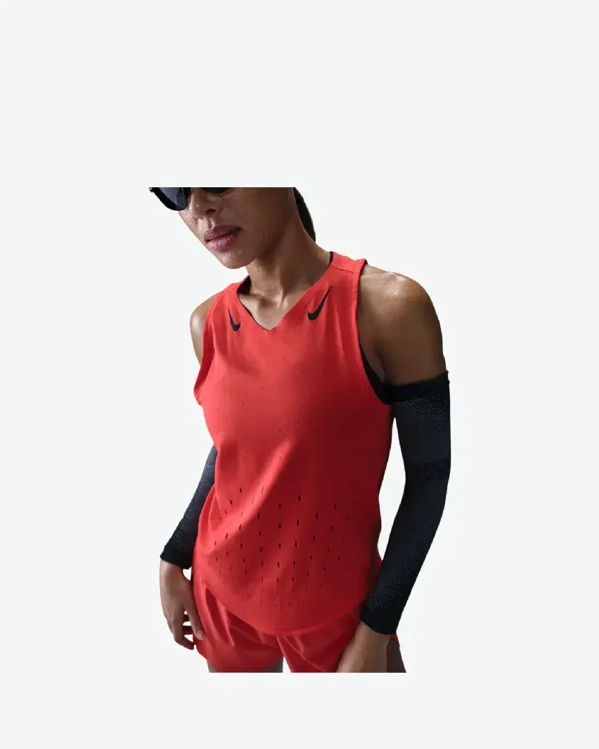 Débardeurs Nike W Nk Arswft Dfadv Singlet W - FN2504-696 (0) au meilleur prix !