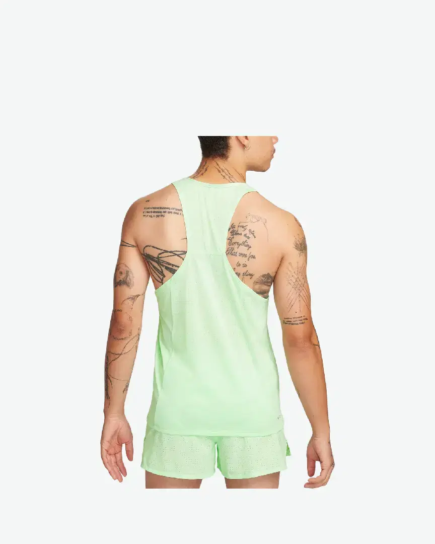 Débardeur Nike Dri-Fit Fast M - FN4229-376 (1) au meilleur prix !