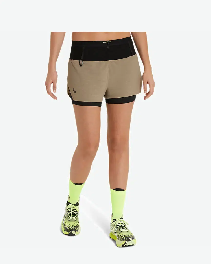 Short Asics Fujitrail 2-N-1 W - 2012C719-200 (0) au meilleur prix !