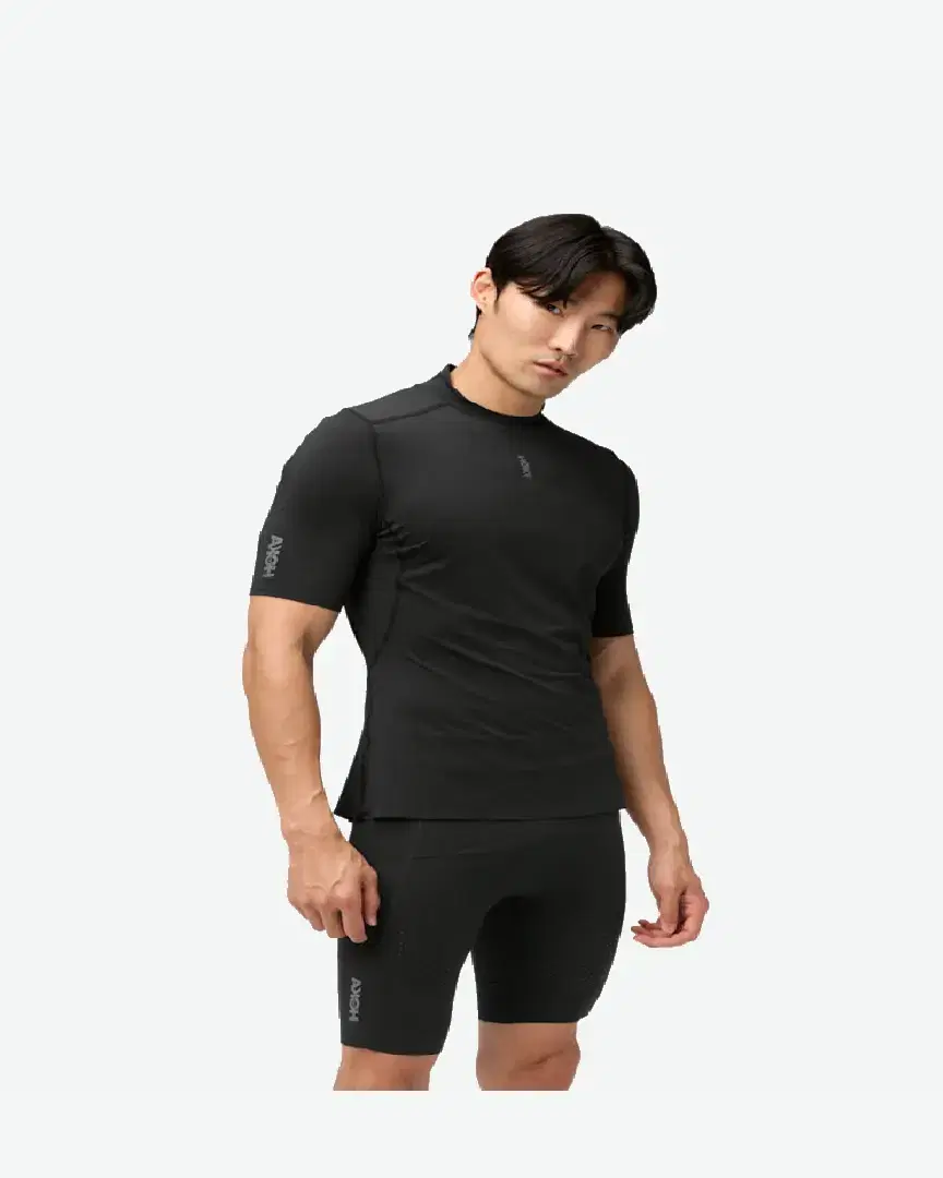 Hoka Haut À Manches Courtes Skybreeze M - 1170230-BLK (0) au meilleur prix !