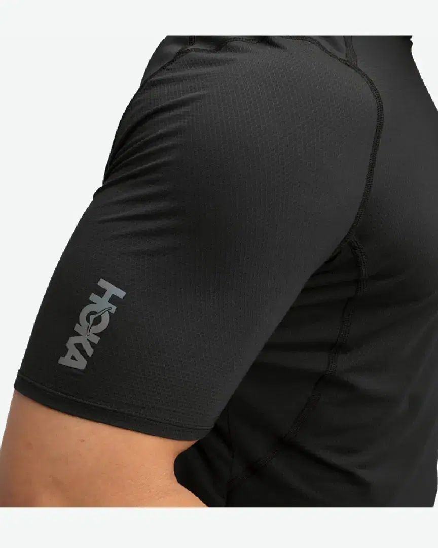 Hoka Haut À Manches Courtes Skybreeze M - 1170230-BLK (5) au meilleur prix !