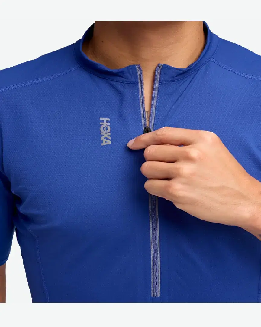 Hoka Haut Avec Fermeture Éclair À Manches Courtes Skybreeze M - 1170232-ULT (5) au meilleur prix !