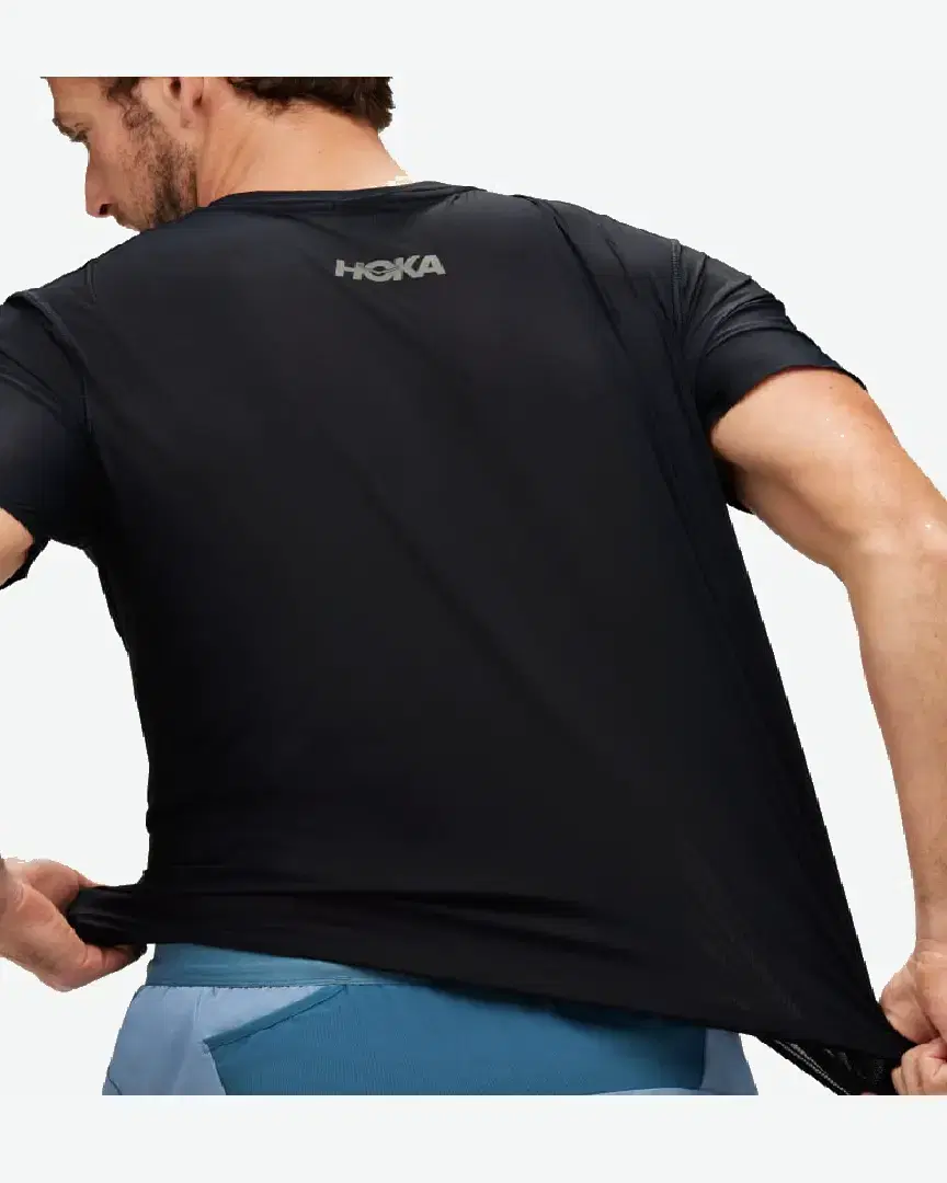 Hoka Haut De Running Airolite M - 1151071-BLK (5) au meilleur prix !