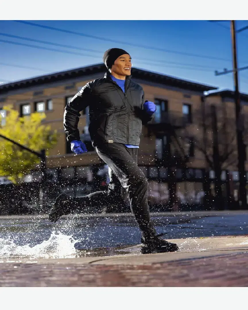 Hoka Veste Coldsnap M - 1141732-BLK (5) au meilleur prix !