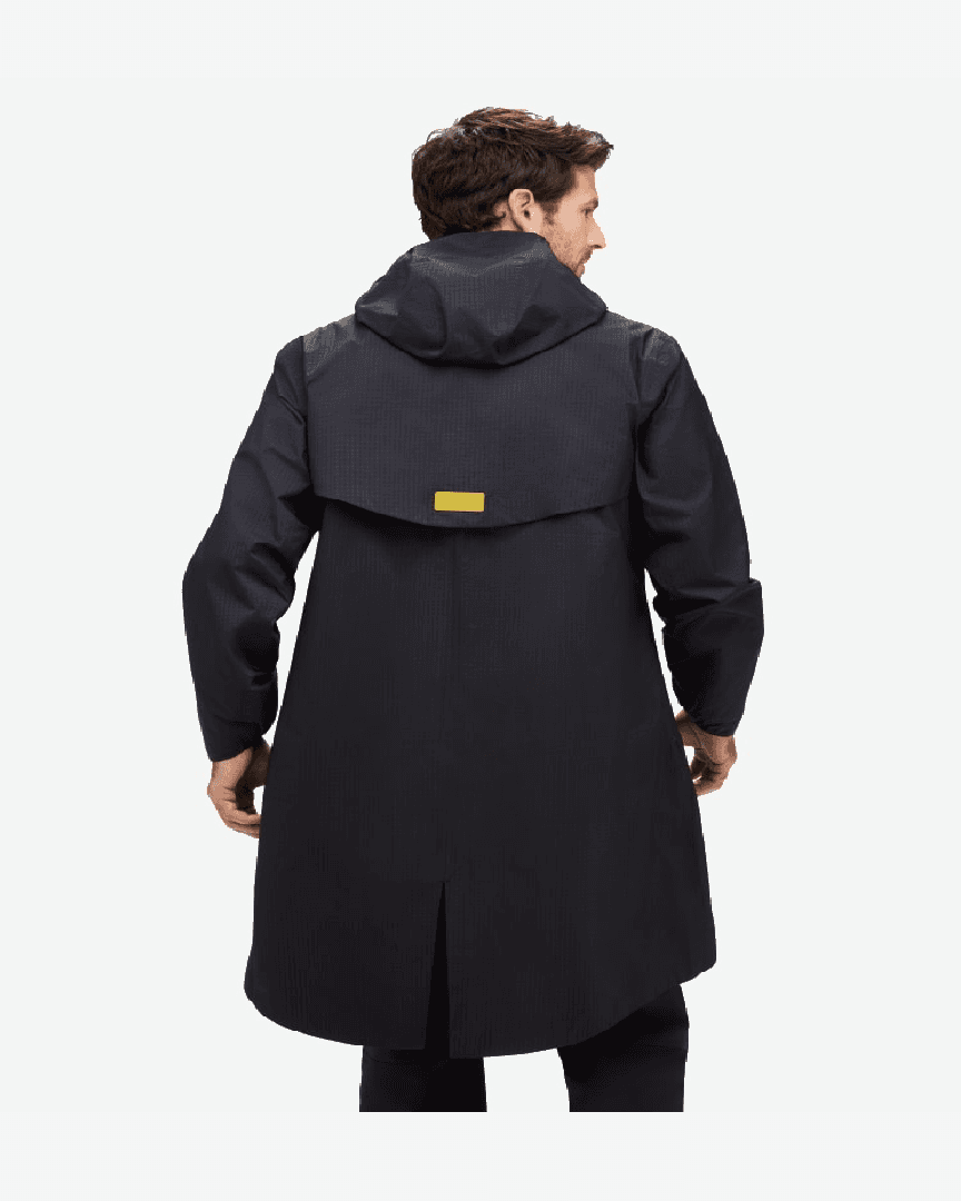 Hoka Veste Highlands - 1151130-BLK (1) au meilleur prix !