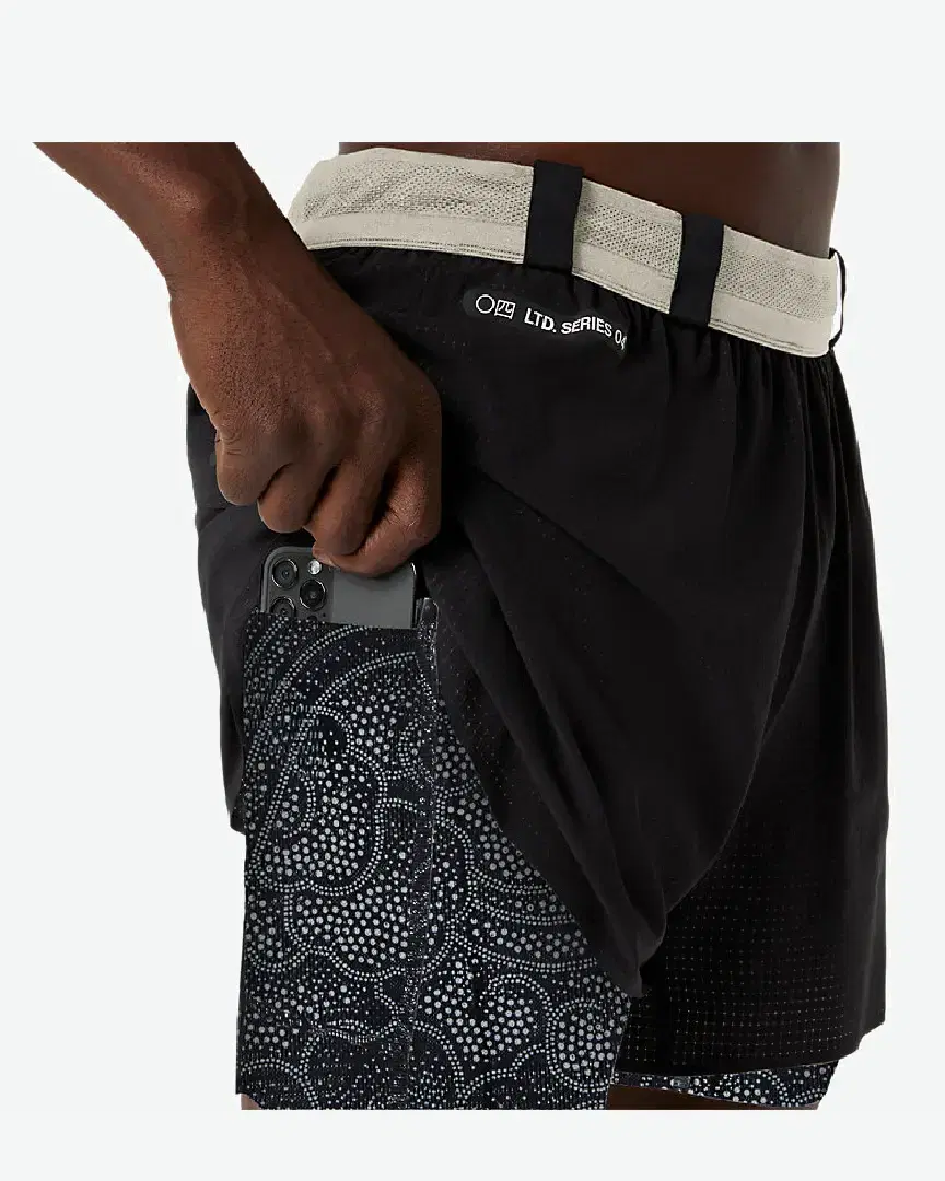 Limited Series Metarun 4In 2-N-1 Short M - 2011D452-001 (6) au meilleur prix !