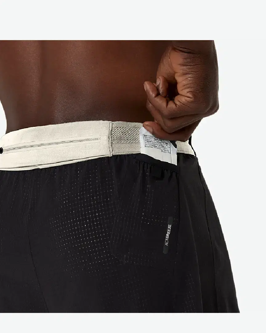 Limited Series Metarun 4In 2-N-1 Short M - 2011D452-001 (9) au meilleur prix !