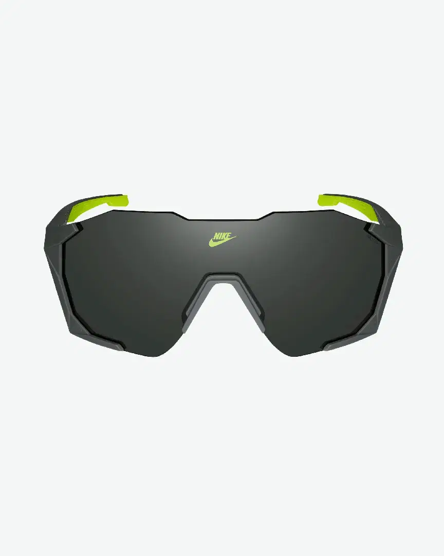 Lunettes De Soleil Nike Charged Shield - IB3518-084 (2) au meilleur prix !