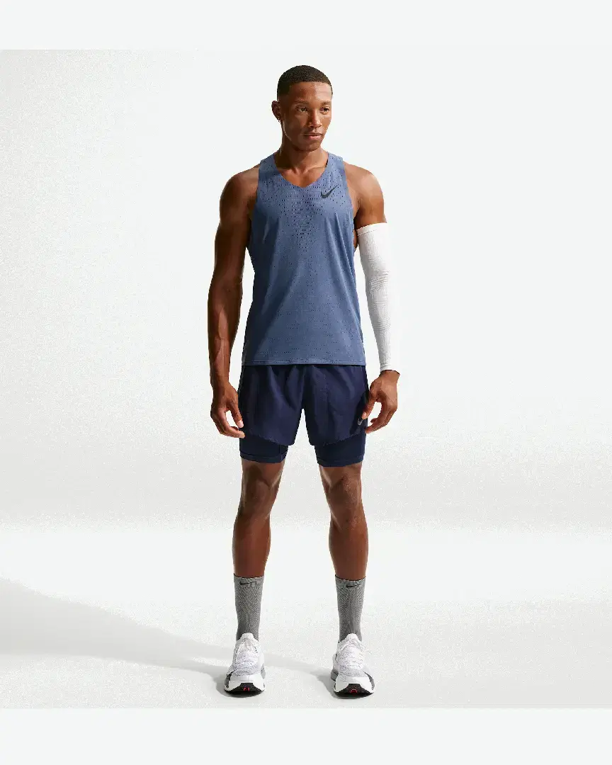 Maillot Dri-Fit Adv Nike Aeroswift M - FN4231-491 (3) au meilleur prix !