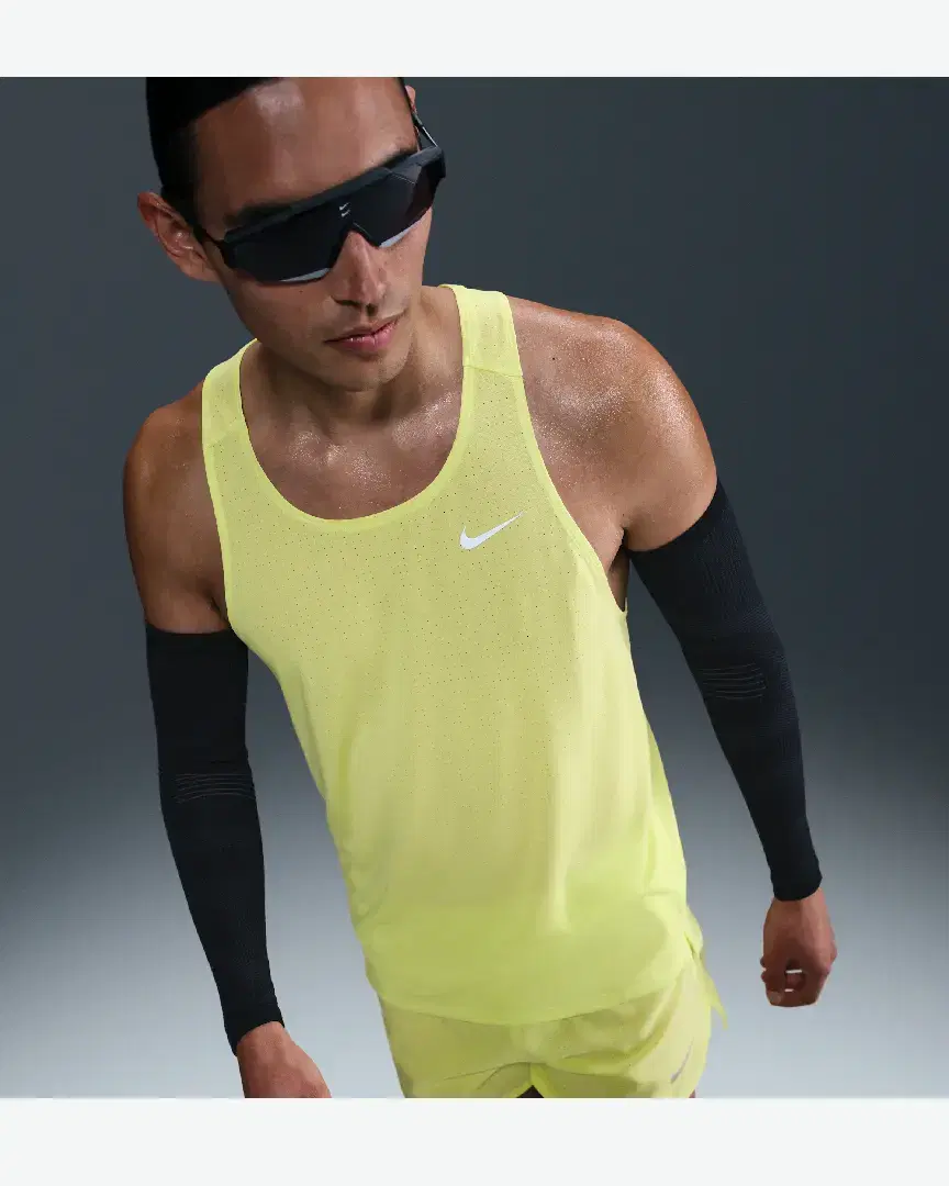 Débardeur Nike Dri-Fit Fast M - FN4229-736 (0) au meilleur prix !