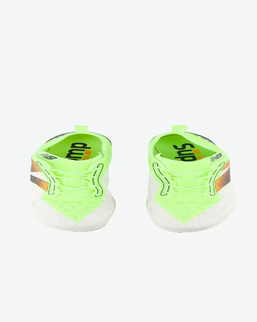 New Balance Fuelcell Supercomp Mdx V3 - UMDELRSF (2) au meilleur prix !