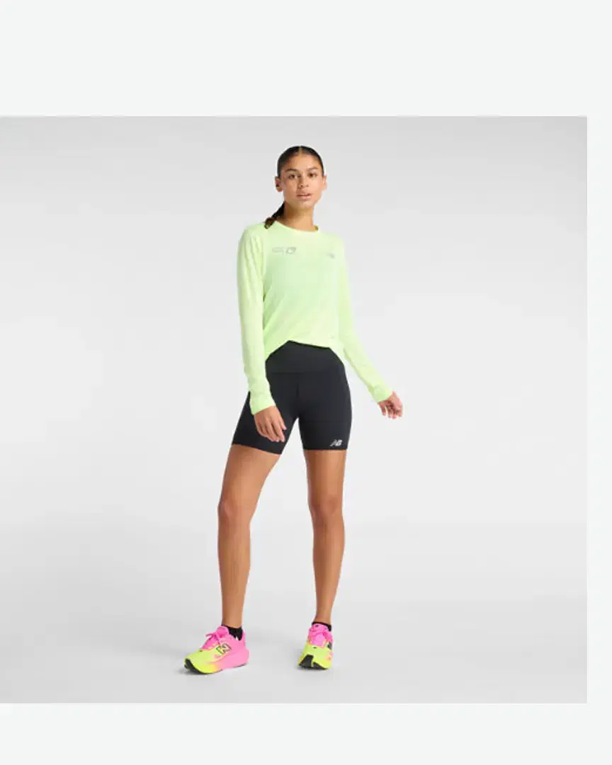 New Balance London Edition Rc Essential Long Sleeve W - WT61N674AFG (1) au meilleur prix !