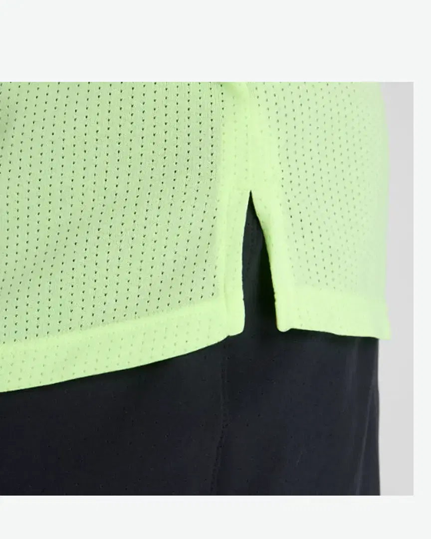 New Balance London Edition Rc Essential T-Shirt W - WT61385KAFG (4) au meilleur prix !