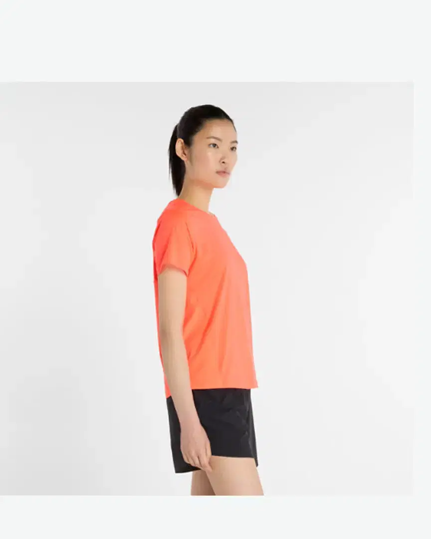 New Balance Race Day T-Shirt W - WT51224URR (3) au meilleur prix !