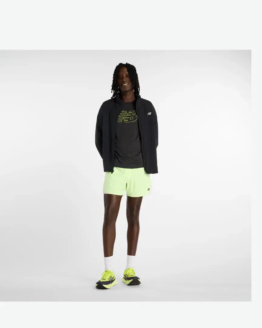 New Balance Rc Essential Graphic T-Shirt M - MT61W7RRBK (5) au meilleur prix !