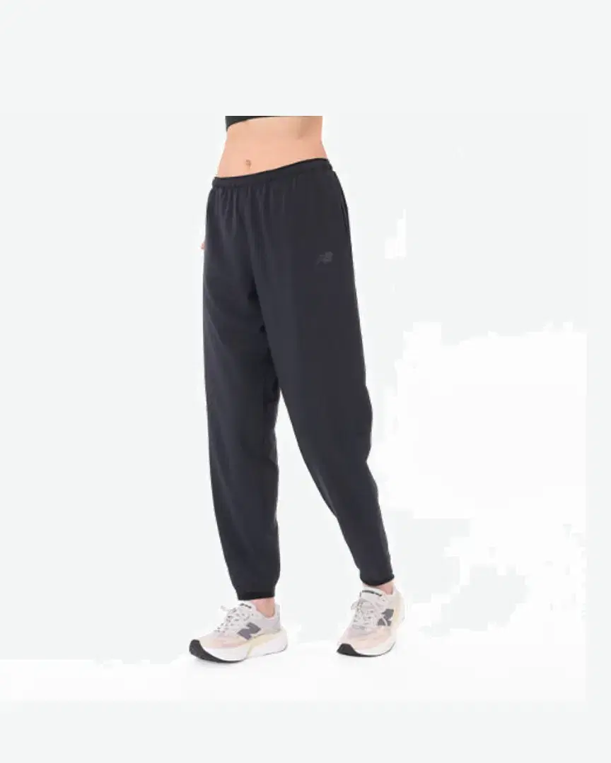 New Balance Rc Essential Jogger W - WB618578BK (0) au meilleur prix !
