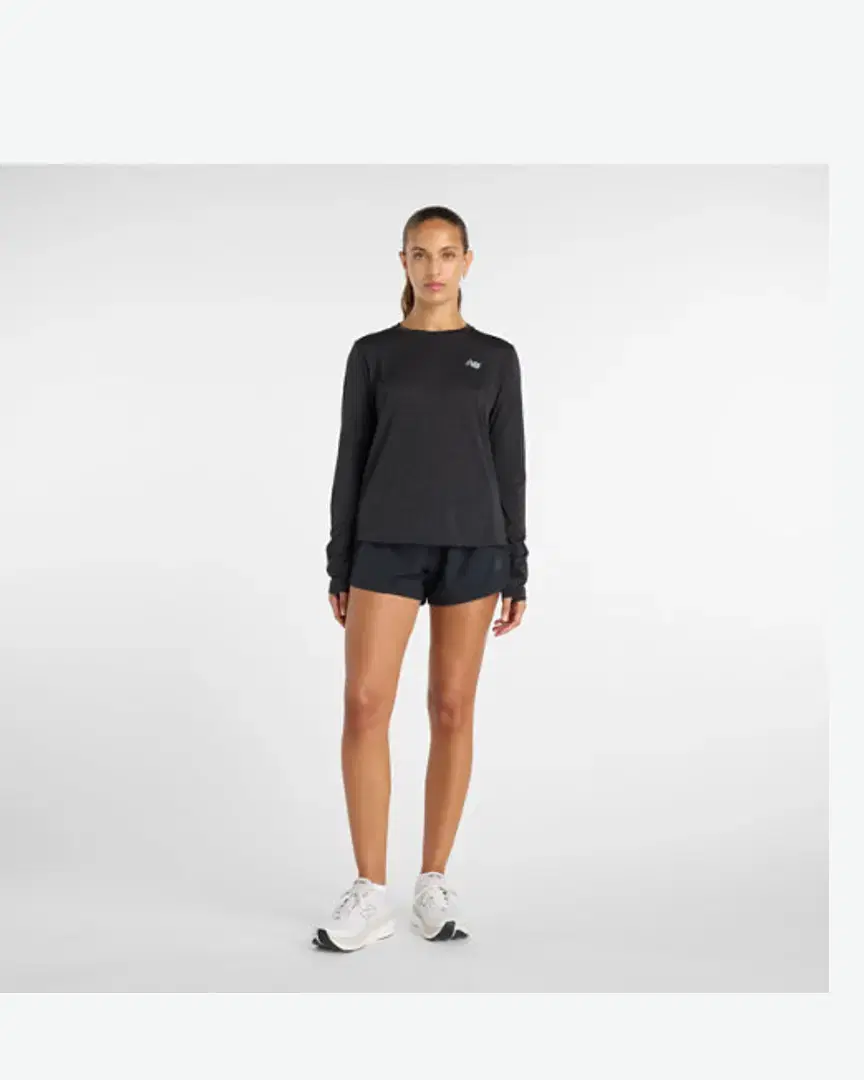 New Balance Rc Essential Long Sleeve W - WT41256BKH (0) au meilleur prix !