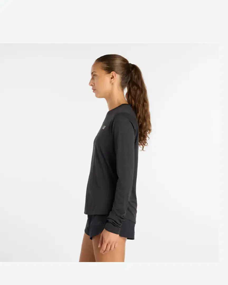 New Balance Rc Essential Long Sleeve W - WT41256BKH (3) au meilleur prix !