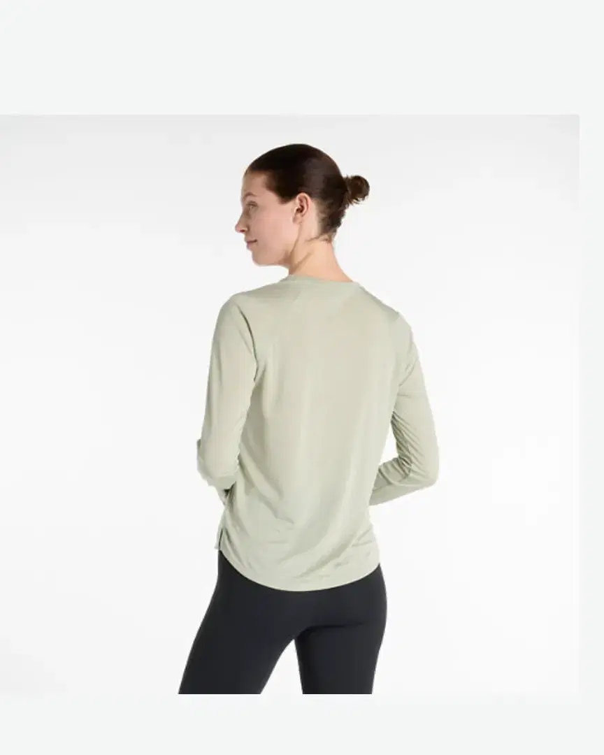 New Balance Rc Essential Long Sleeve W - WT41256GSH (3) au meilleur prix !
